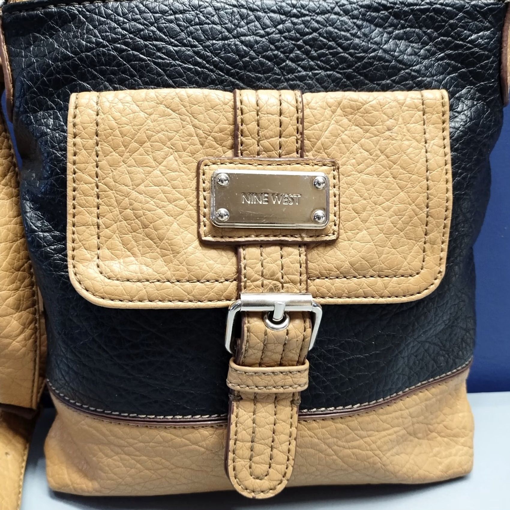 Nine West Nine West Crossbody Bag Womens Monogram Two Tone Black Tan Adjustable Straps Medium Color: Tan & Black Size ONE SIZE - 4 Thumbnail