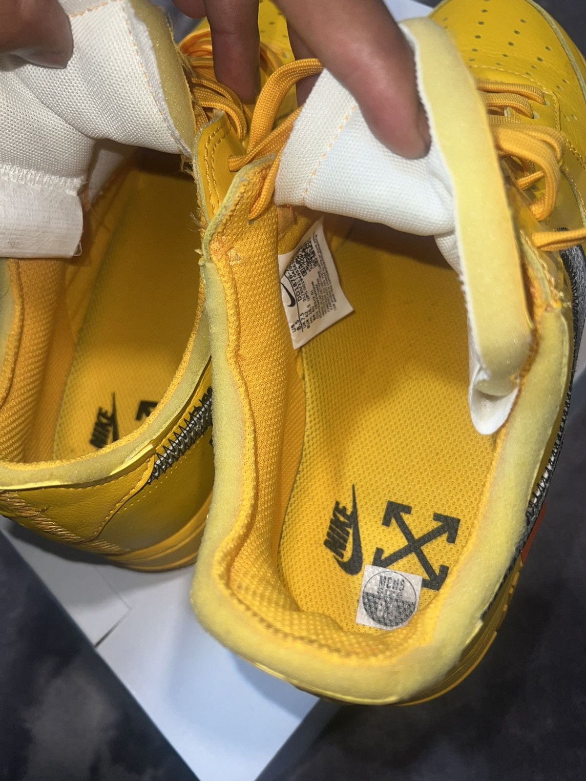 Nike × Off-White Nike Air Force 1 Low x Off-White “Lemonade” Size US 8.5 / EU 41-42 - 11 Thumbnail