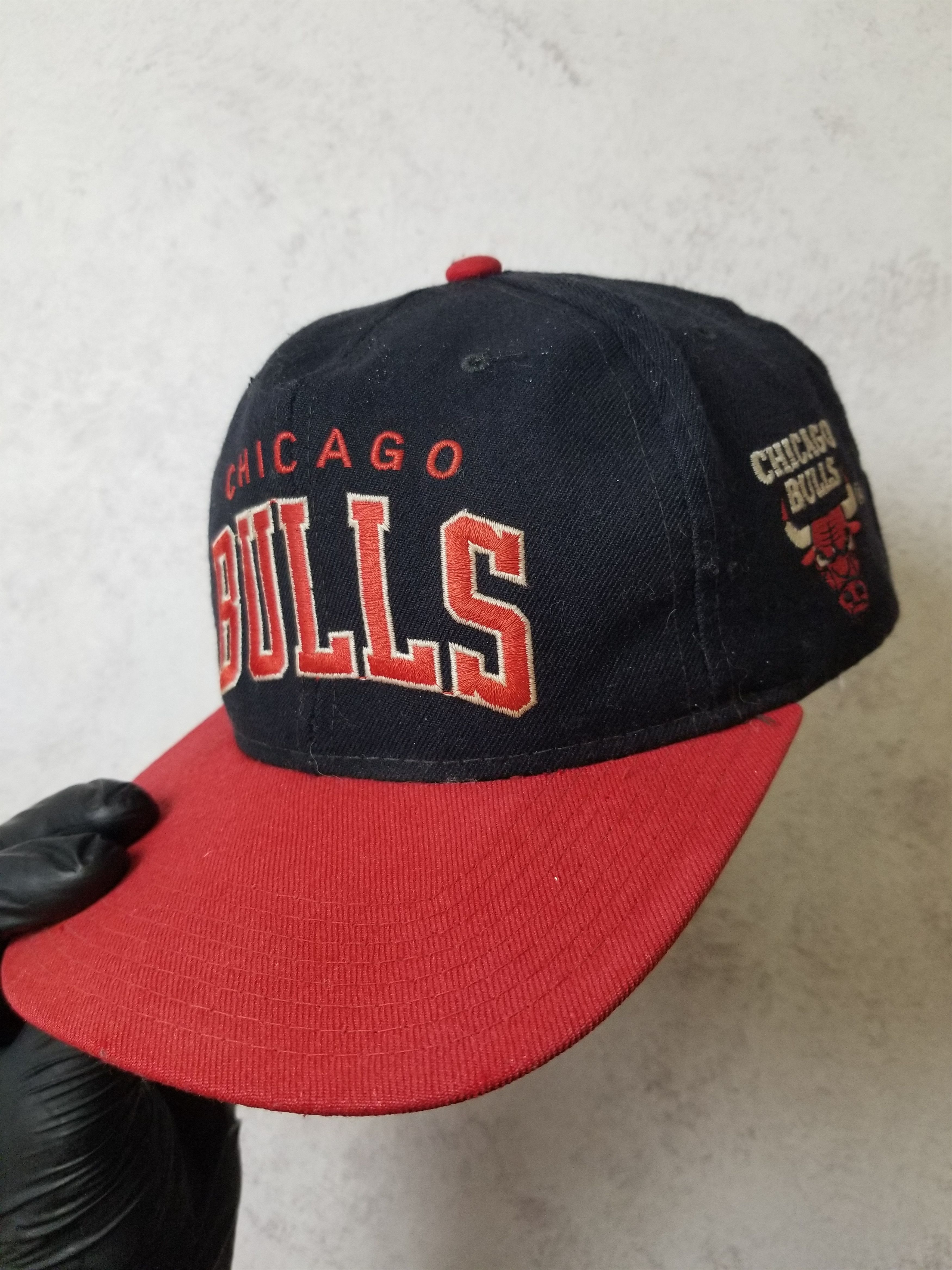 Starter Vintage Chicago Bulls Hat Starter Arch Snapback NBA Wool Cap Size ONE SIZE - 8 Thumbnail