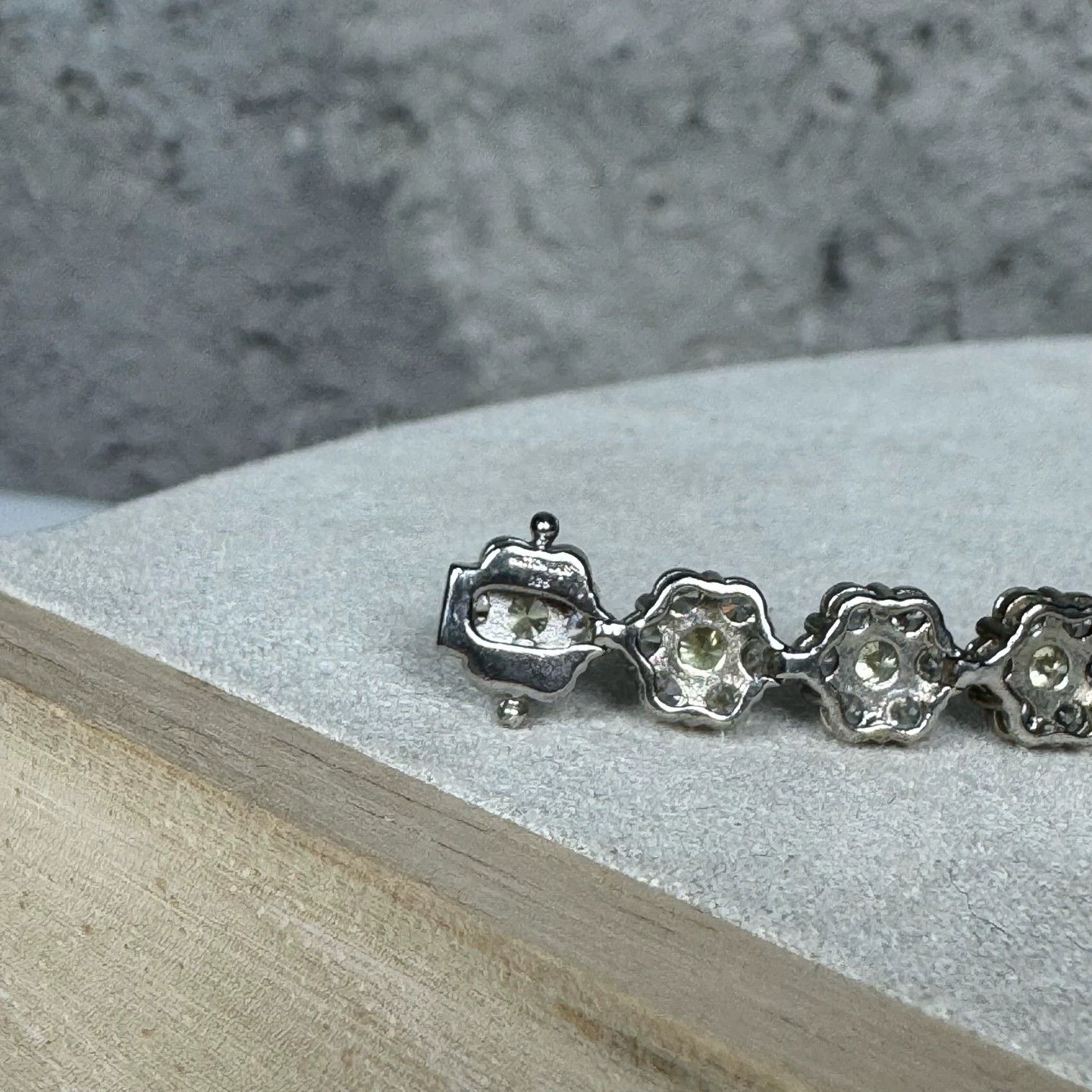 HATTON LABS HATTON LABS Daisy Silver Crystal Tennis Bracelet 21 99N Size ONE SIZE - 5 Thumbnail