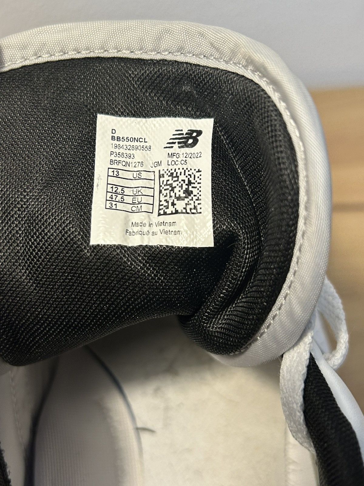 New Balance New Balance 550 White Concrete Black Size US 14 / EU 47 - 7 Thumbnail