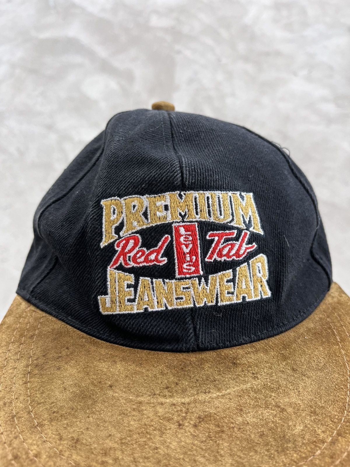 Levi's Vintage Levis 80s Cap Black Leather Visor Avantgarde Y2K Size ONE SIZE - 7 Thumbnail