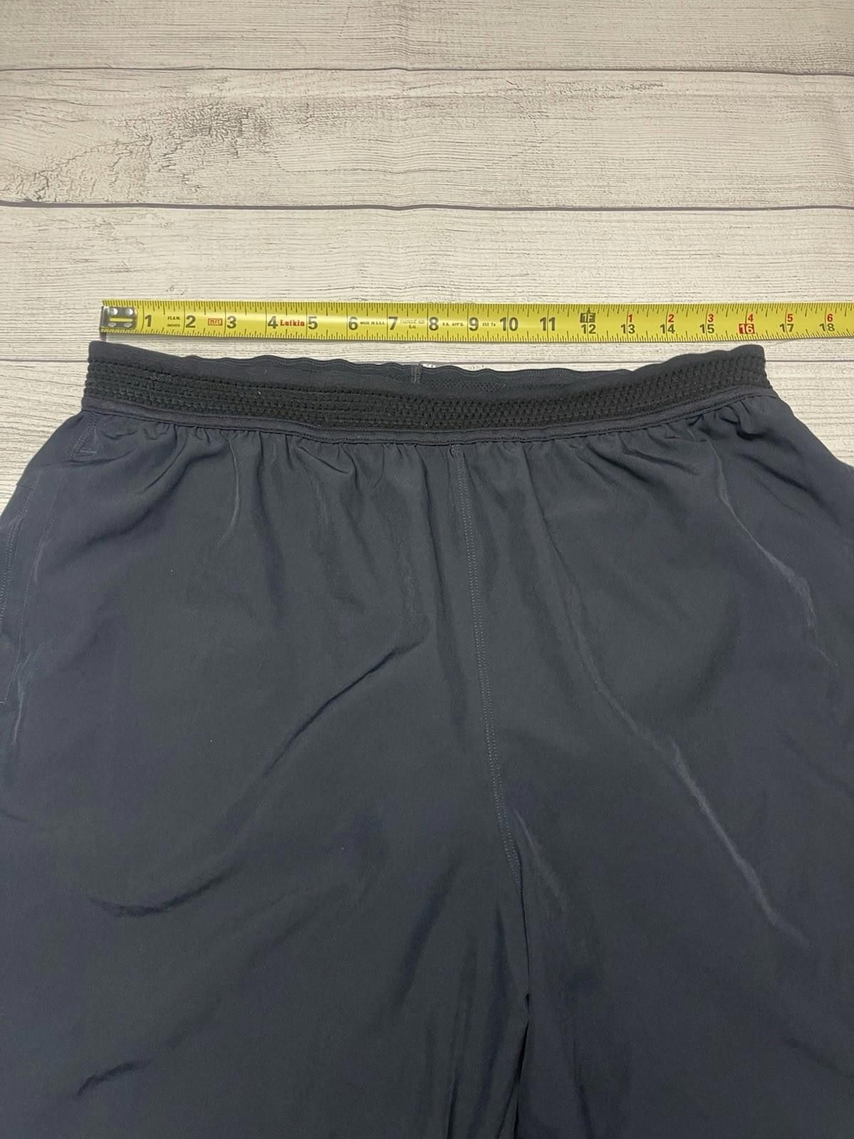 Fabletics Fabletics Shorts Mens Size XL Black The Fundamental Training Size US 36 / EU 52 - 3 Thumbnail