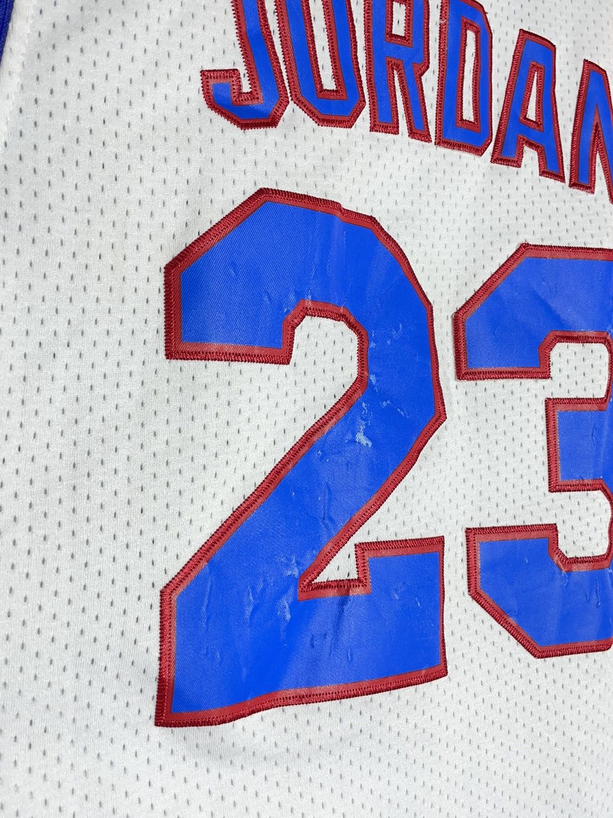 Champion #23 Jordan Champion Tune Squad Vintage Y2k Basketball Jersey Size US XXL / EU 58 / 5 - 8 Thumbnail
