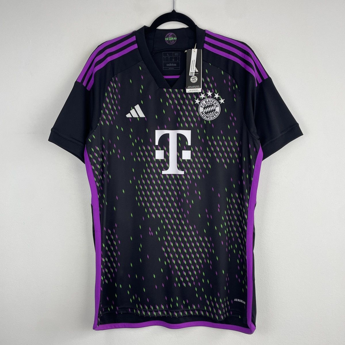 Adidas Bayern Munich Matthijs de Ligt Away Jersey Shirt 2023/2024 Size US L / EU 52-54 / 3 - 2 Thumbnail