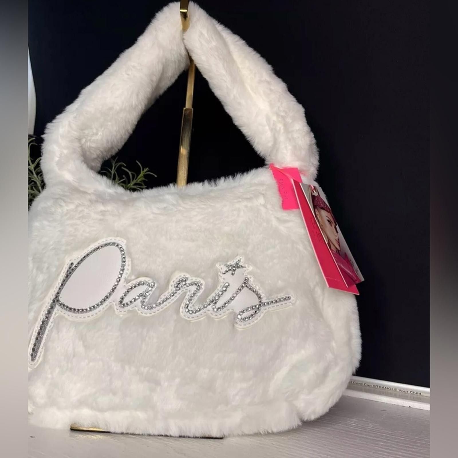 Designer Paris Hilton White Fur Shoulder Bag NWT Size ONE SIZE - 1 Thumbnail