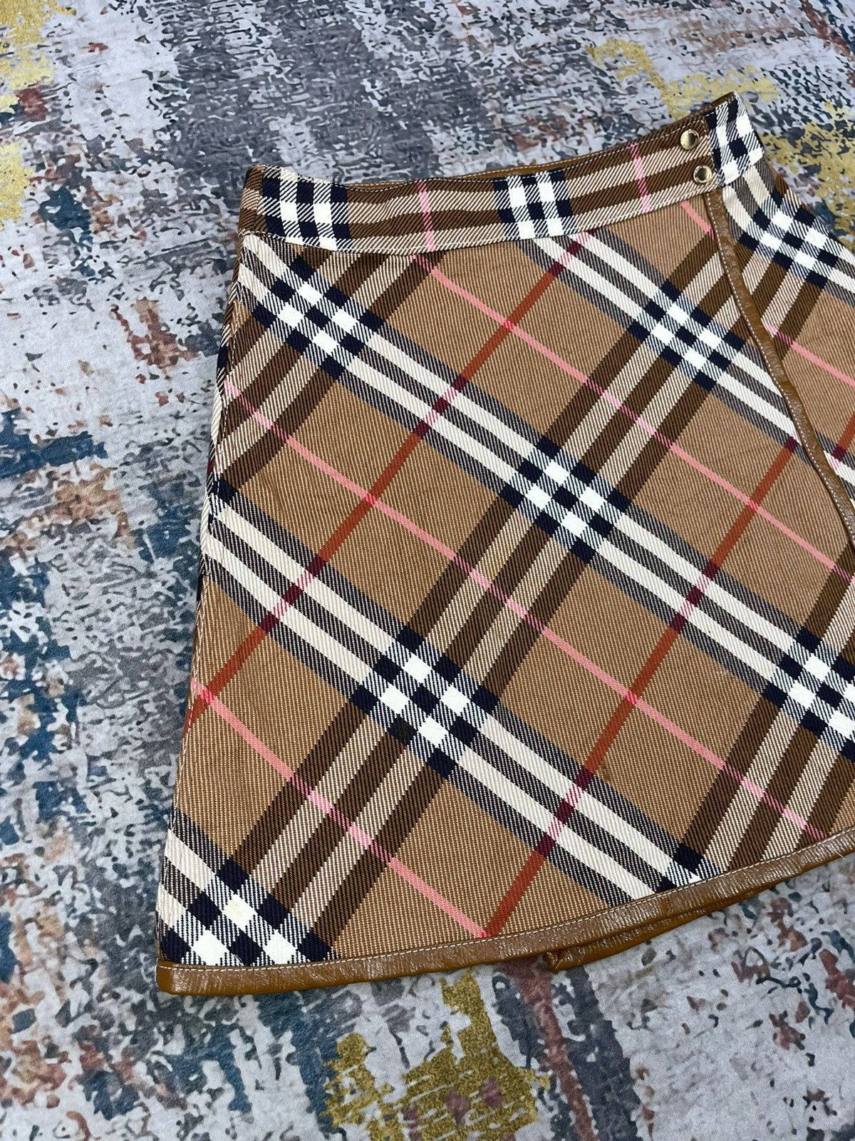 Burberry Burberry Blue Label Nova Check Wrap Skirt Size 28" / US 6 / IT 42 - 3 Thumbnail