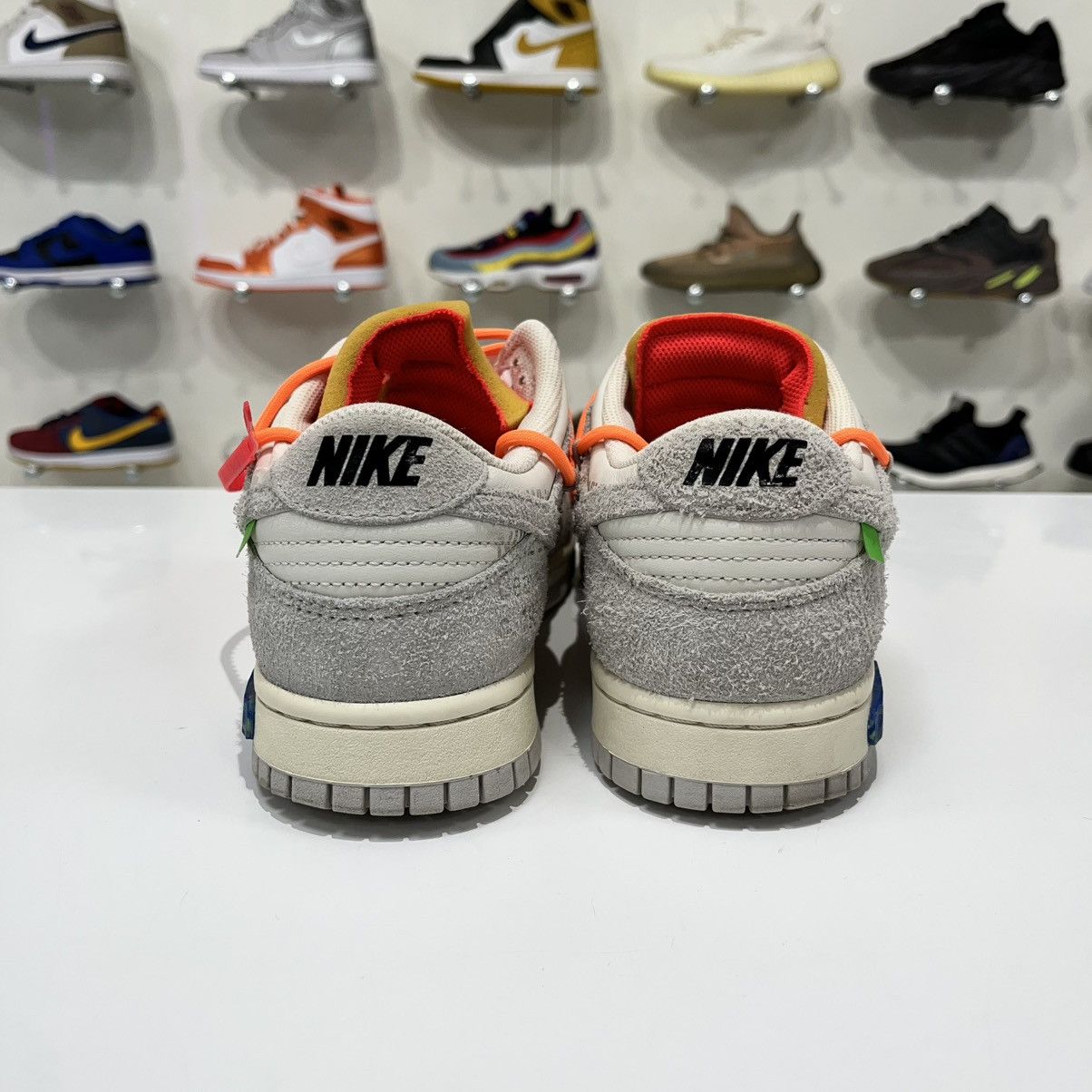 Nike × Off-White Nike Dunk Low x Off White Lot 31 Size US 8.5 / EU 41-42 - 4 Thumbnail