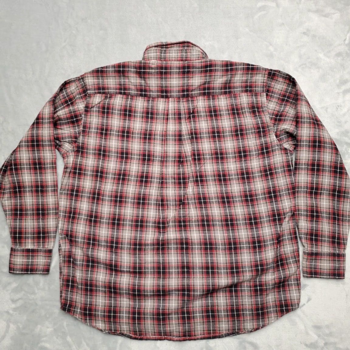 Vintage Cabela's Flannel Shirt Men L Plaid 100% Cotton Button Down Outdoors Classic Cabin, Red, Cotton, Button-Up, Long Sleeve, Casual, Workwear, 1900s? Size US L / EU 52-54 / 3 - 5 Thumbnail