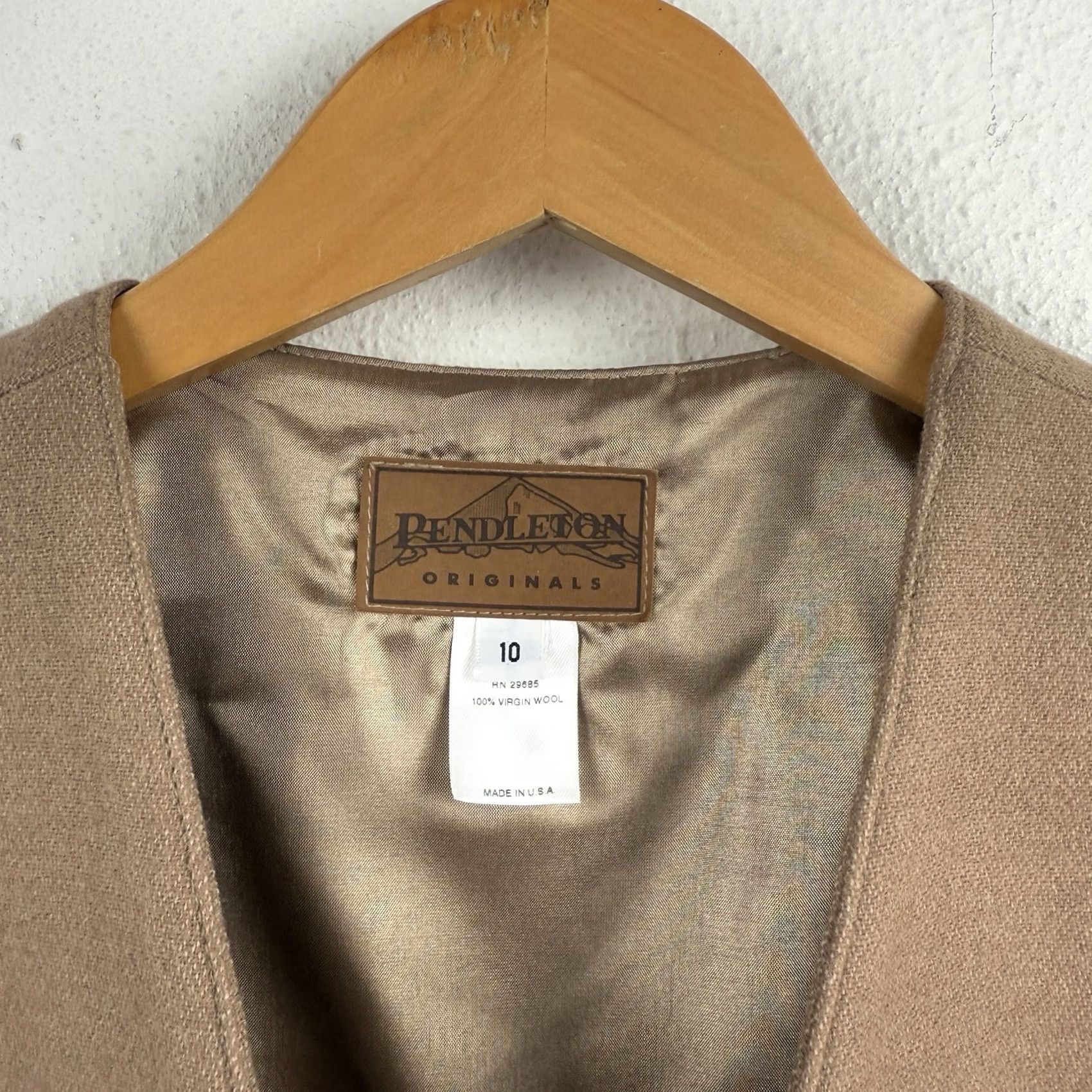 Pendleton VINTAGE Pendleton Womens Set Skirt & Vest Wool Petites 10P Brown Geometric Southwestern Tribal Button Lined Fall Winter Mens Womens? Size 32" / US 10 / IT 46 - 7 Thumbnail