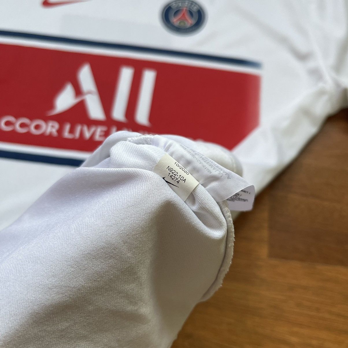 Nike × Vintage PSG NIKE 2021/2022 FOOTBALL SOCCER TEE #7 MBAPPE Size US M / EU 48-50 / 2 - 11 Thumbnail