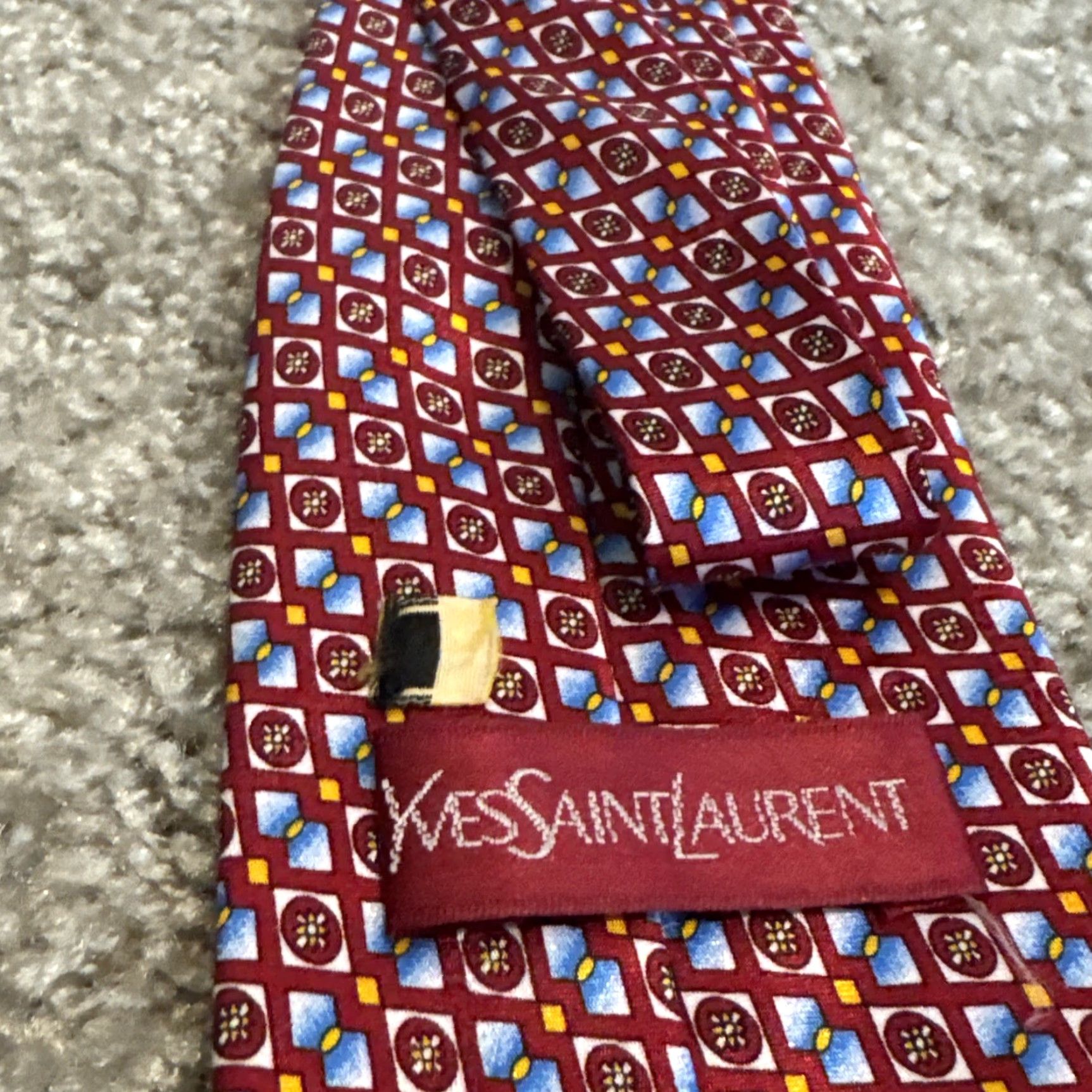 Yves Saint Laurent VINTAGE Yves Saint Laurent Silk Red Blue Gold Geometric Neck Tie Men Tie Red Geometric Gold Silk Saint Laurent Mens Size ONE SIZE - 6 Thumbnail