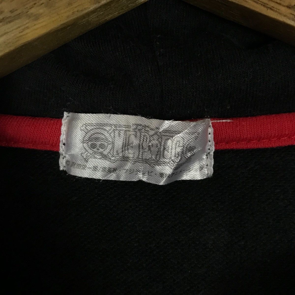 One Piece Vintage Japanese Animation One Piece Full Zipper Hoodie Size US S / EU 44-46 / 1 - 9 Thumbnail