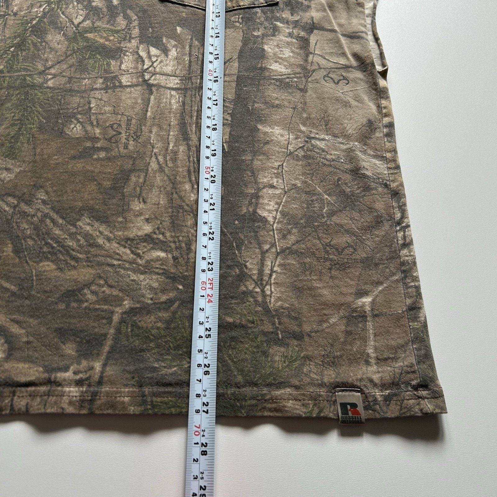 Realtree Vintage Russell Sleeveless Pocket Shirt Large Real Tree Camo Size US L / EU 52-54 / 3 - 6 Thumbnail