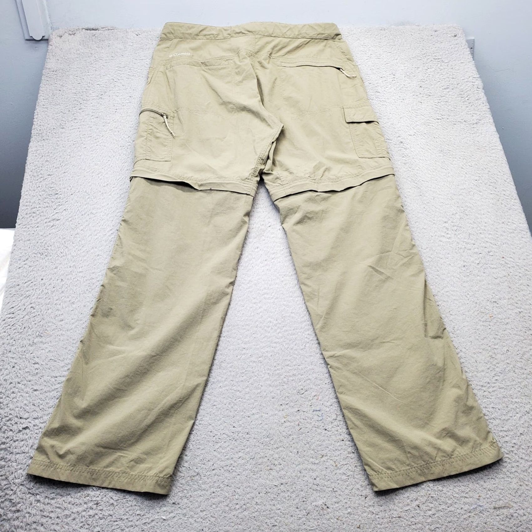 Vintage Columbia Womens Size 36 Green Omni Wick Buckle Belted Waist Convertable Pants Jogger Shirt/ pants? Size 25" / US 0 / IT 36 - 2 Thumbnail