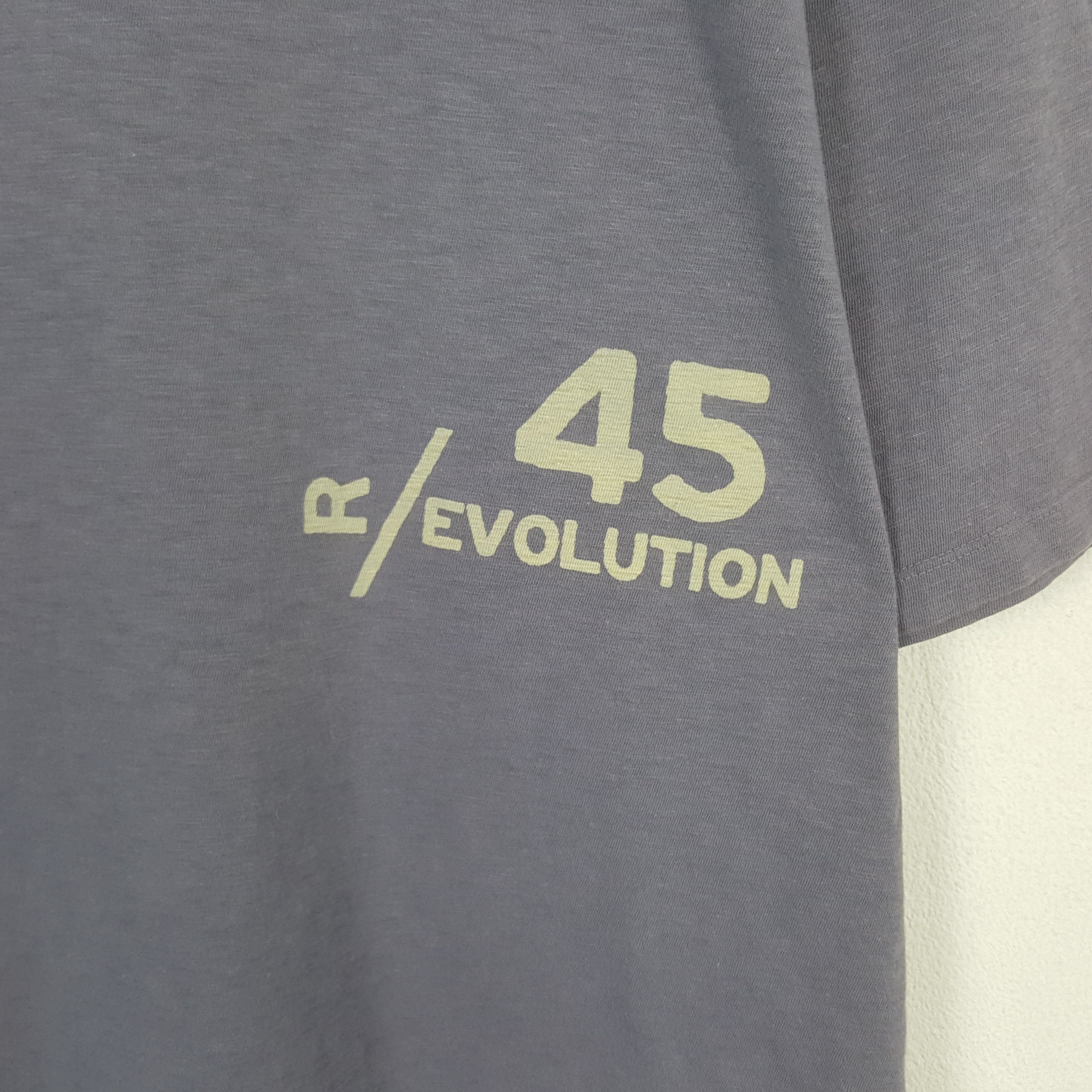 45rpm Vintage 45rpm R/Evolution Japanese Tshirt Size US XL / EU 56 / 4 - 2 Thumbnail