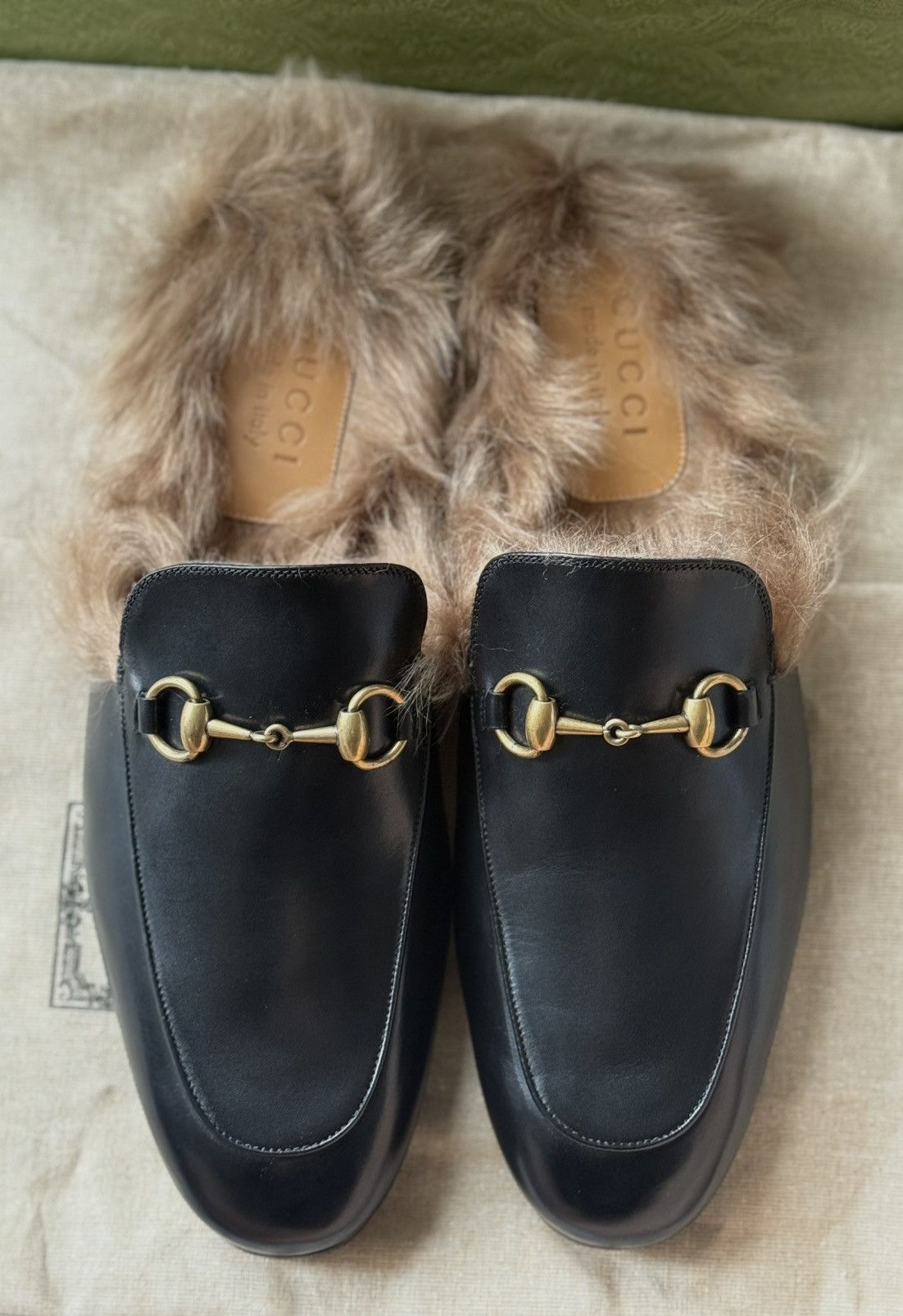 Gucci Fur princetown loafers/brand new