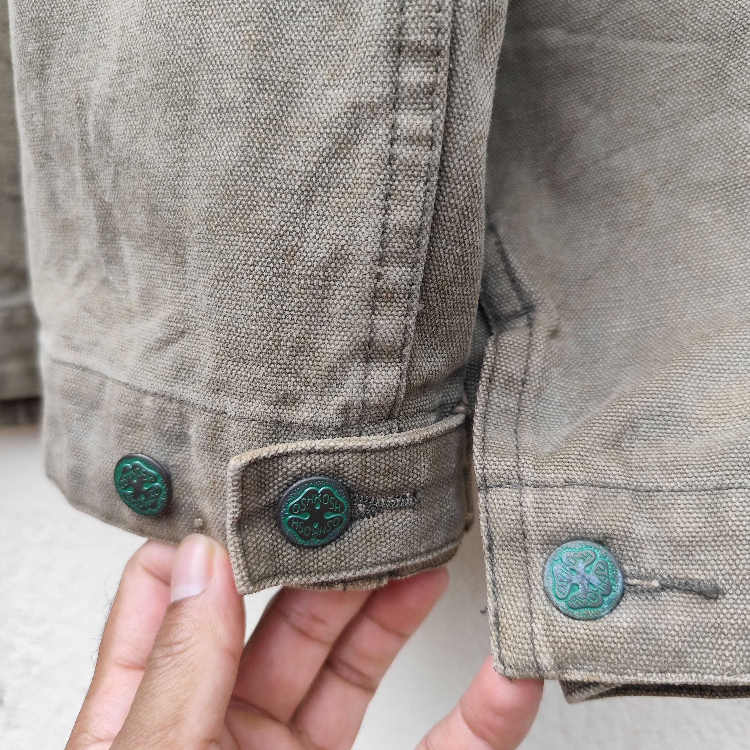 Oshkosh × Vintage VINTAGE OSHKOSH CLASIC CHORE TATTERED JACKET Size US XL / EU 56 / 4 - 5 Thumbnail