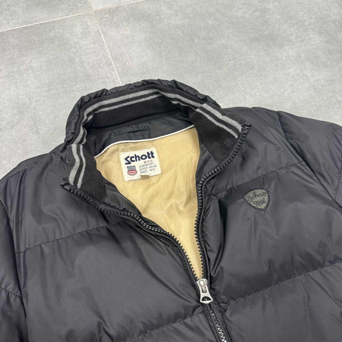 Schott Vintage Schott Nylon Embroidered Logo Bomber Jacket Women Size L / US 10 / IT 46 - 13 Thumbnail
