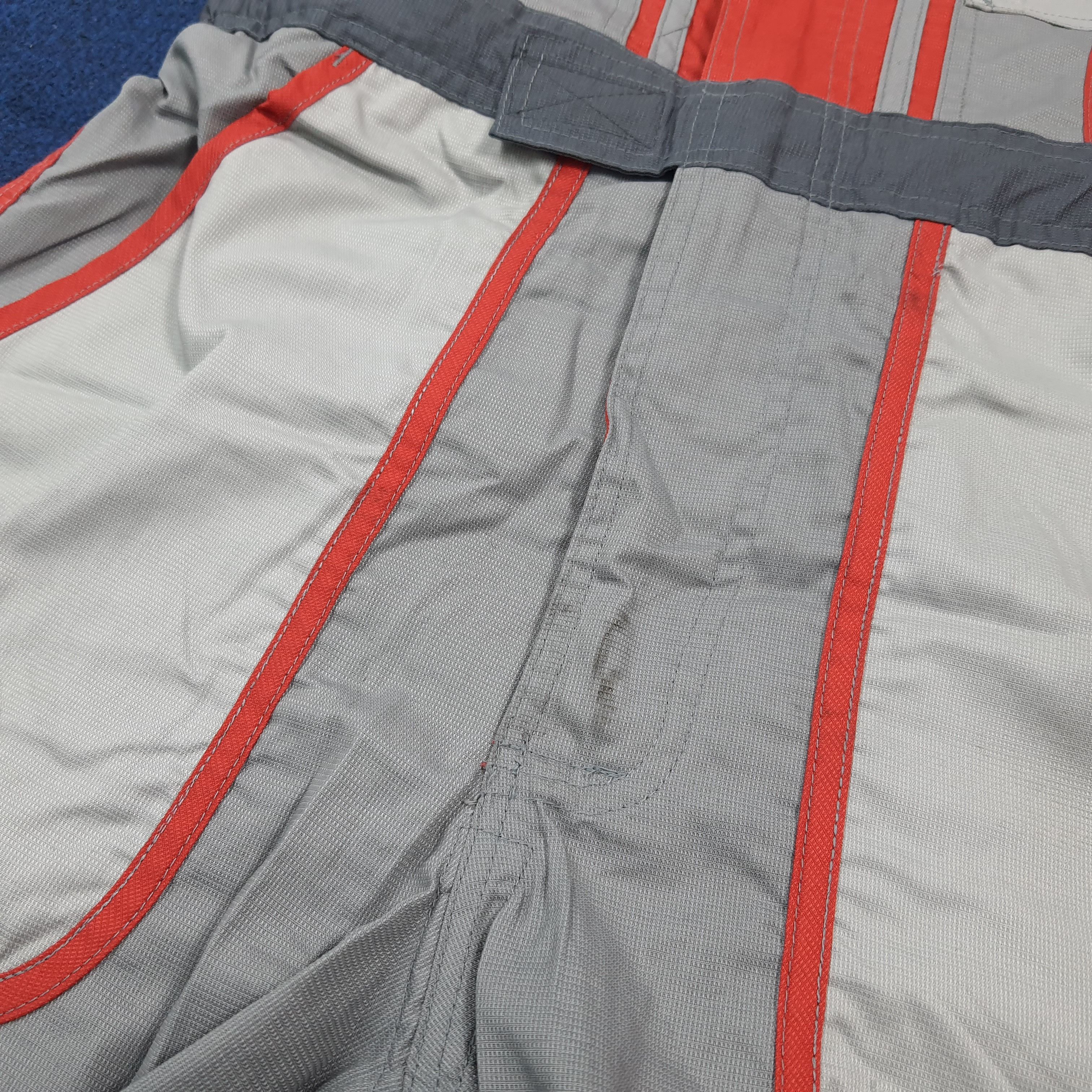 Japanese Brand Vintage Toyota Tecno Mobility Kanagawa Work Coverall C300N13 Size US S / EU 44-46 / 1 - 12 Thumbnail