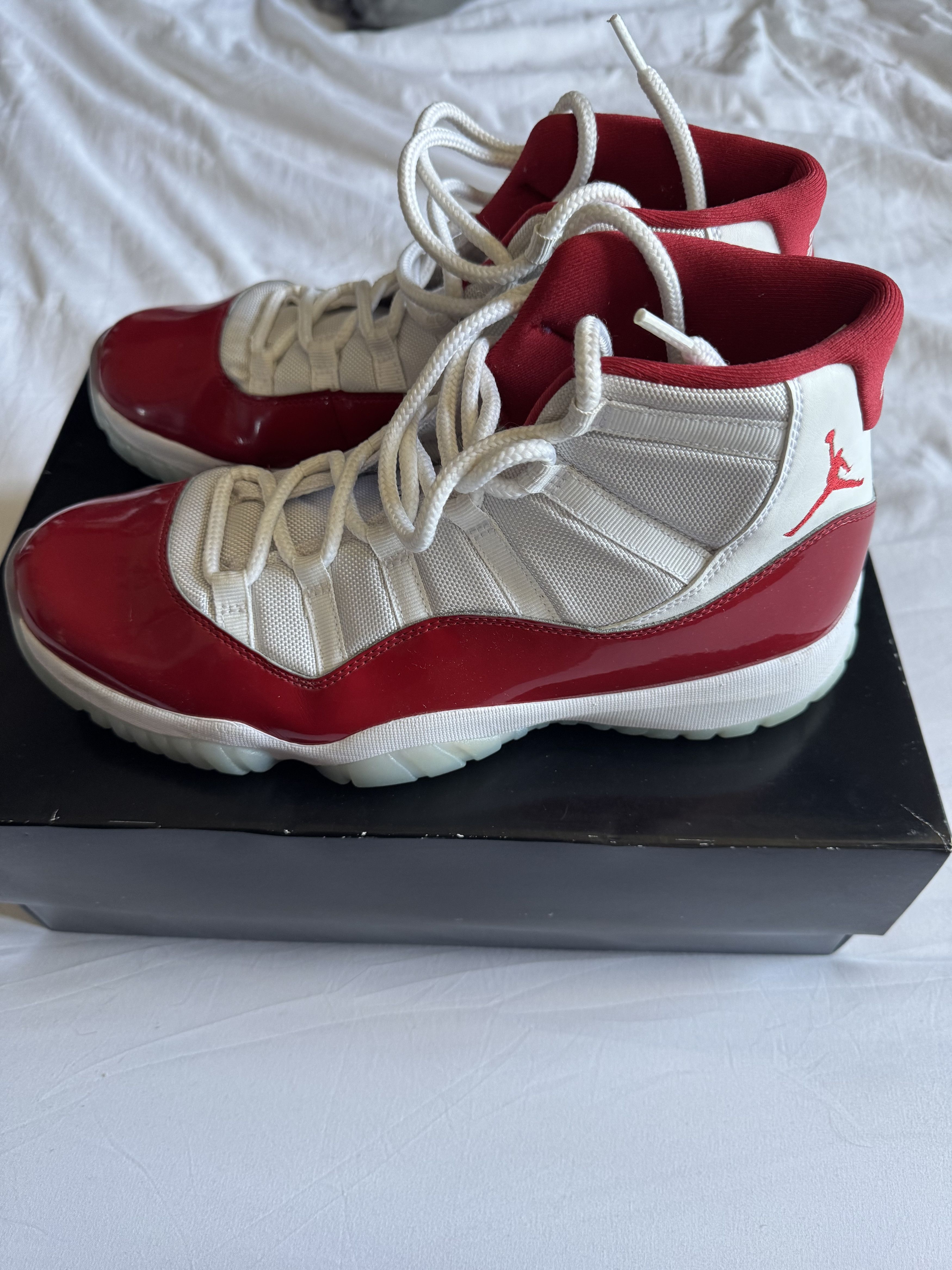 Jordan Brand Jordan 11 Cherry Size US 12 / EU 45 - 1 Thumbnail