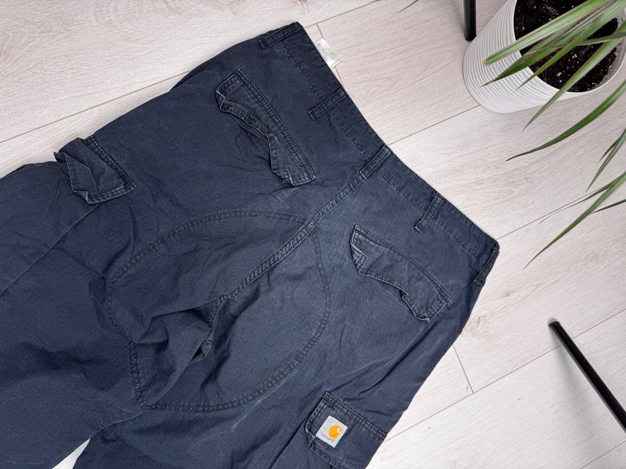 Carhartt Vintage black carhartt cargo pants workwear size 34 x 32 Size US 34 / EU 50 - 7 Thumbnail