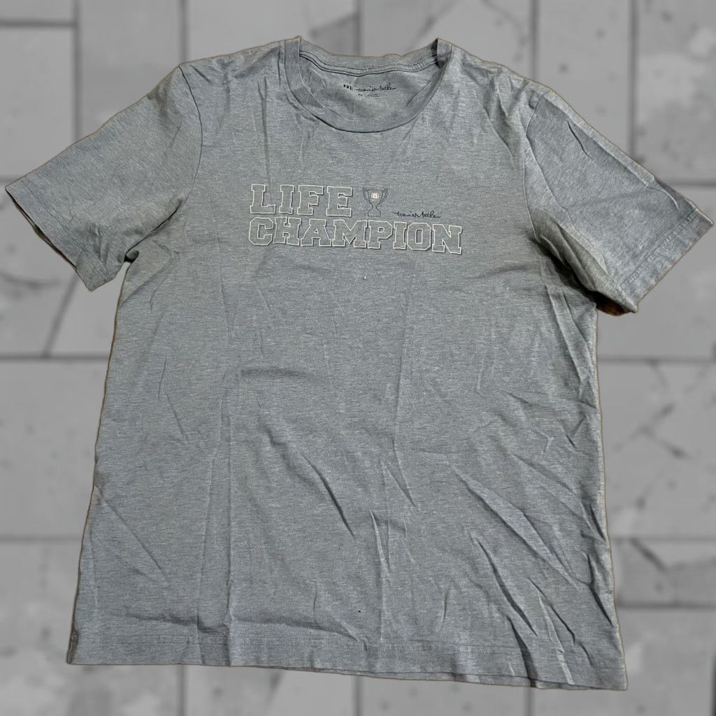 TravisMathew Travis Mathew Life Champion blue graphic Tee Mens Size M Size US M / EU 48-50 / 2 - 1 Thumbnail