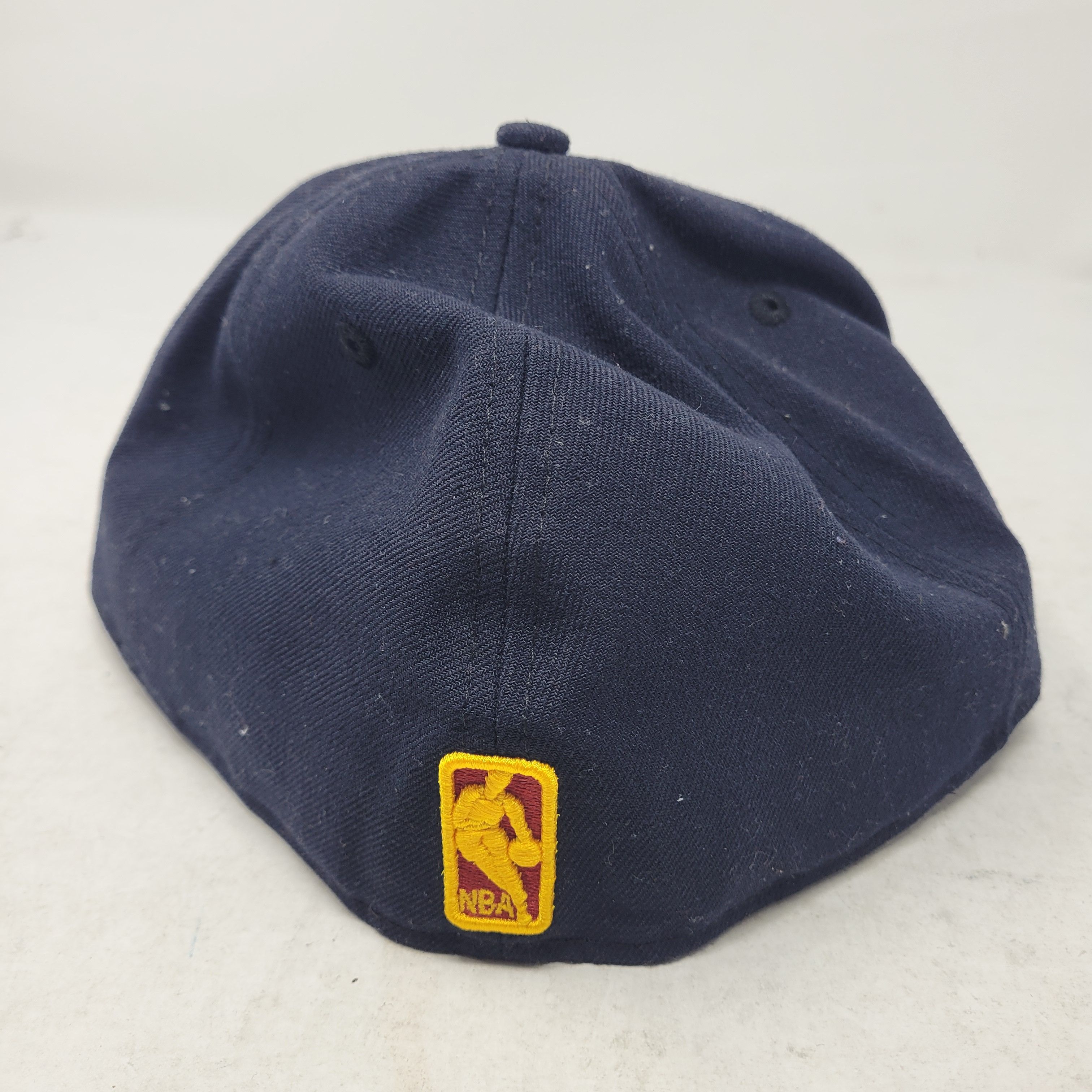 NBA × New Era New Era Cleveland Cavaliers CAVS Navy Blue Fitted Hat 7 5/8 Size ONE SIZE - 6 Thumbnail