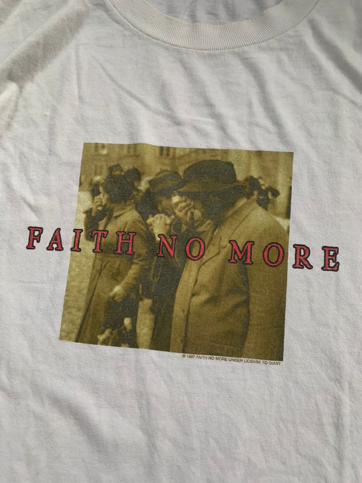 Band Tees × Vintage Vintage 90s Faith No More US Tour Shirt Size US L / EU 52-54 / 3 - 3 Thumbnail