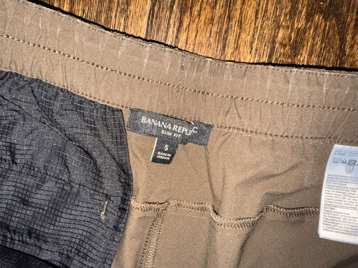 Banana Republic × Lululemon Banana Republic BR Sport Sz Small Motion Tech Joggers Grey Size US 30 / EU 46 - 2 Thumbnail
