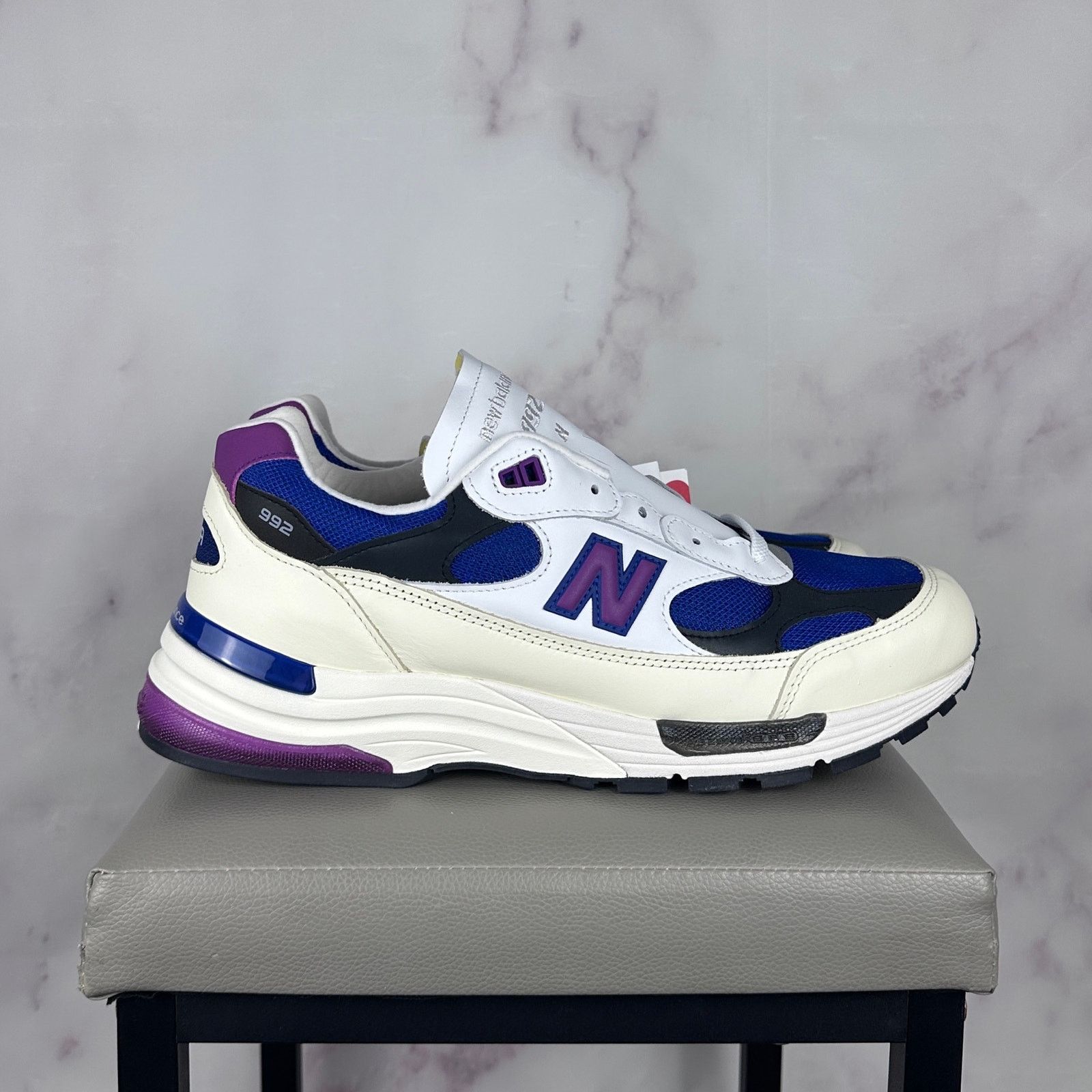 New Balance 992 MiUSA White Royal Purple Fuchsia Size US 11.5 / EU 44-45 - 5 Thumbnail