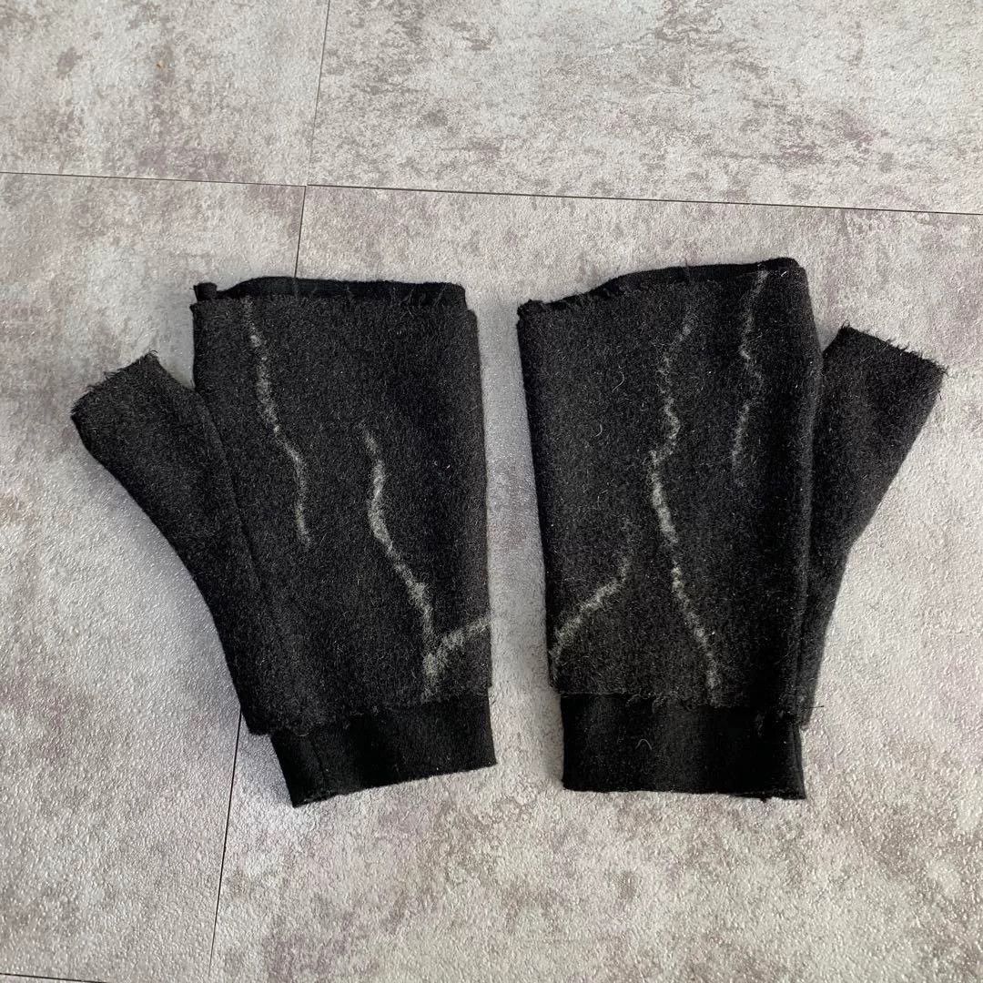 D.Hygen D.hygen Dark Avant-Garde Fingerless Gloves Size ONE SIZE - 1 Thumbnail