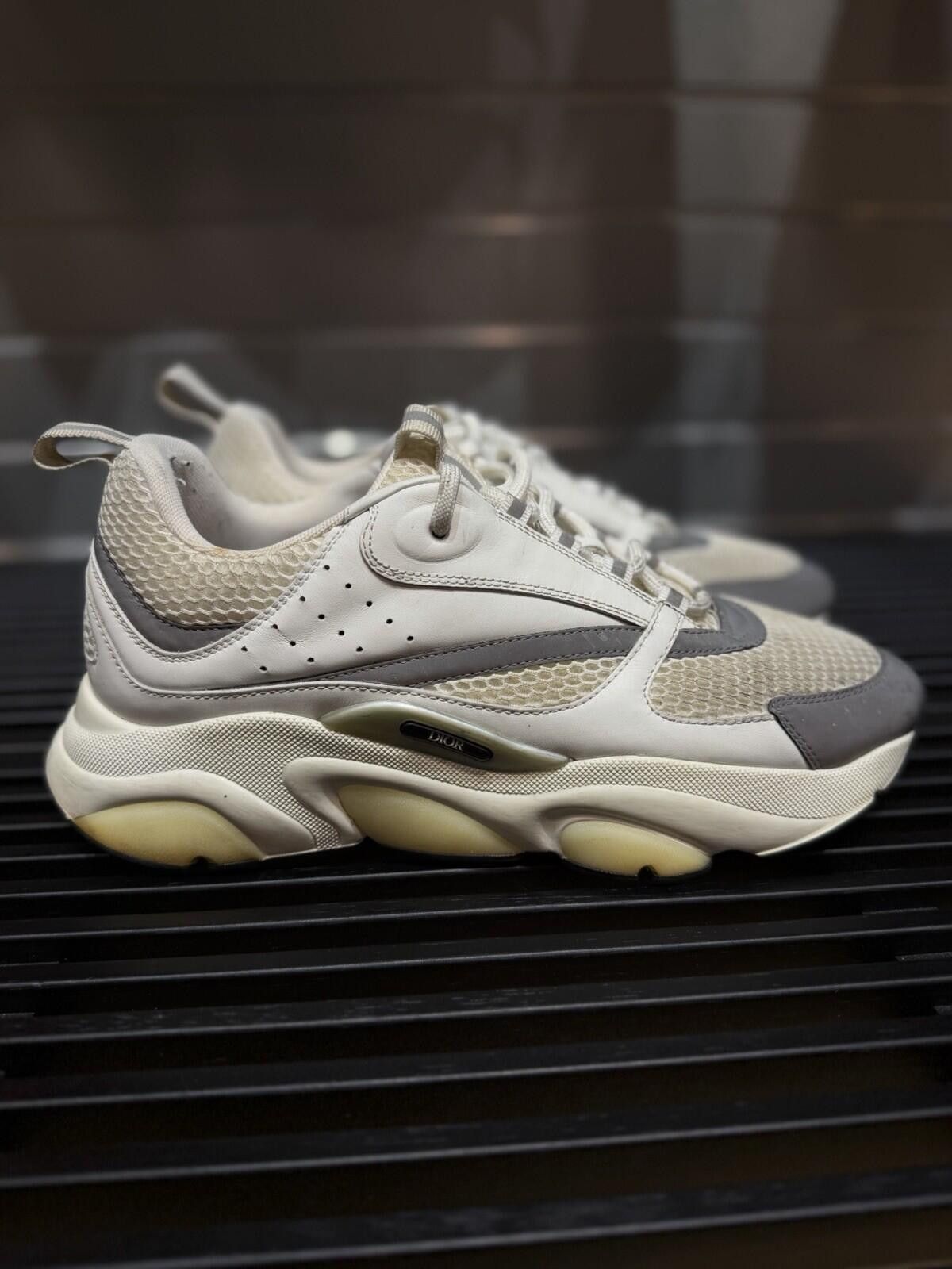 Dior Size 44EU/11US Dior B22 White 100% Authentic $1300 Size US 11 / EU 44 - 3 Thumbnail
