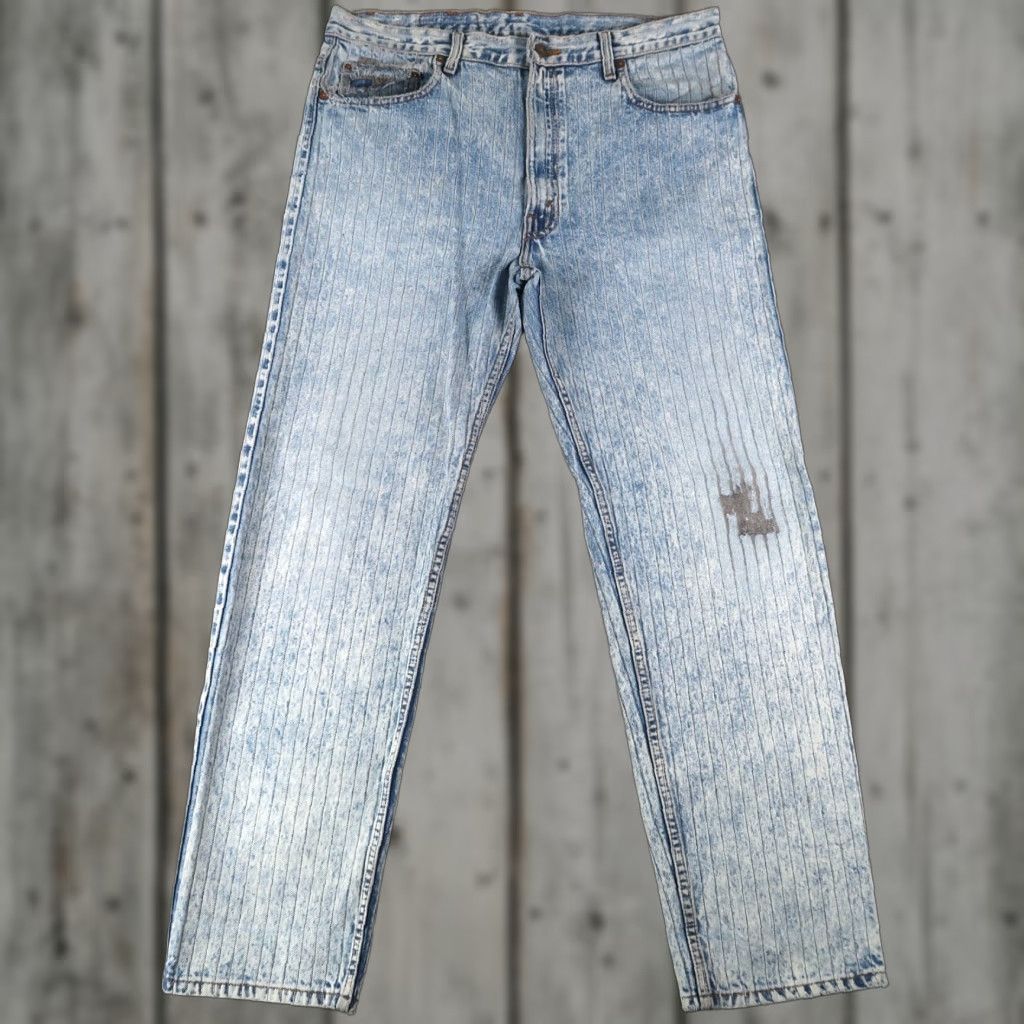 Levi's VINTAGE Levi's 505 Jeans Men Adult Medium Blue Denim Straight Fit 80s USA 5-Pocket Size US 38 / EU 54 - 1 Thumbnail