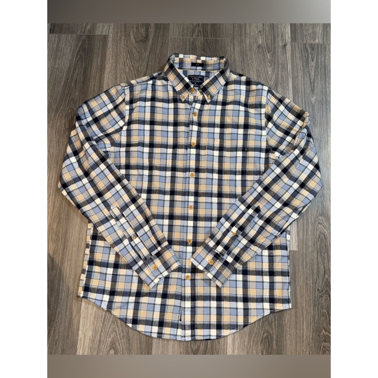 Abercrombie & Fitch Abercrombie & Fitch Cotton Plaid Button Down Sz XL Slim Size US XL / EU 56 / 4 - 1 Thumbnail