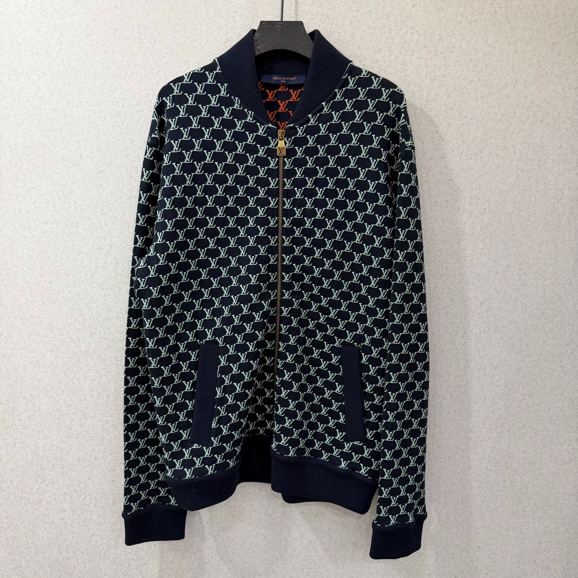 Louis Vuitton Louis Vuitton Knit Light Jacket m Men Size US M / EU 48-50 / 2 - 1 Thumbnail