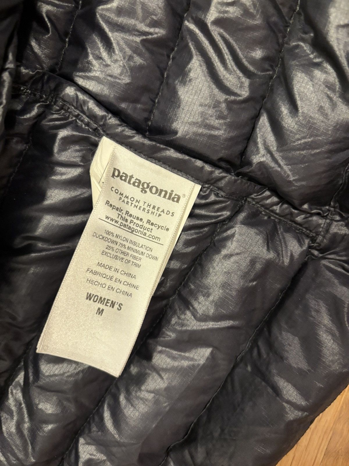 Patagonia Patagonia Women’s Down With It Parka - Black - Size Medium Size US M / EU 48-50 / 2 - 4 Thumbnail