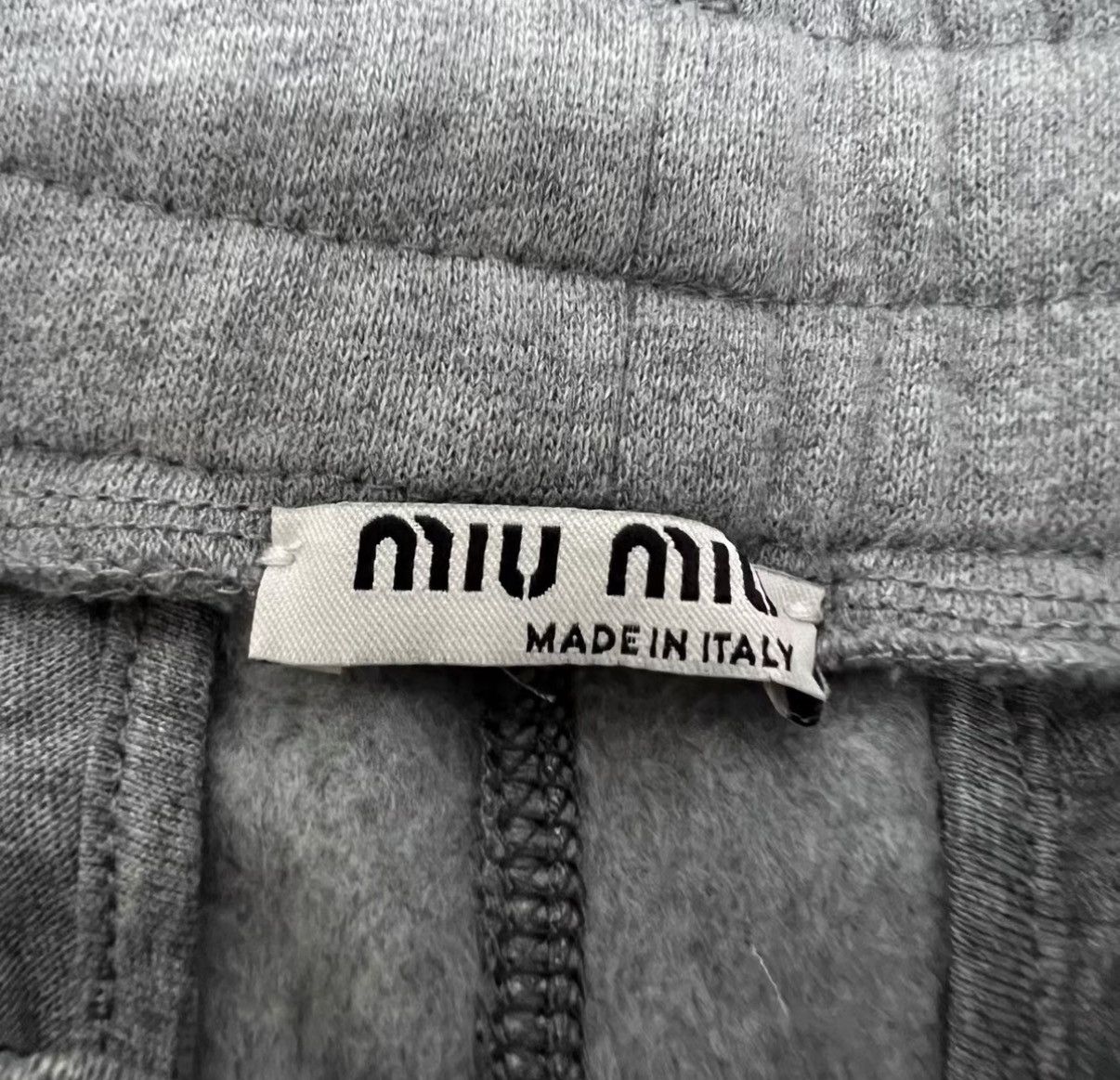 Miu Miu Miu Miu Grey Studded Logo Printed Shorts J41 Size 25" / US 0 / IT 36 - 3 Thumbnail