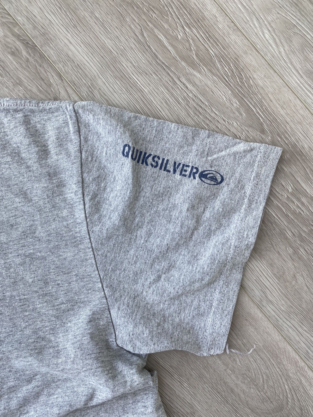 Quiksilver × Vintage Vintage 90s Y2K QuikSilver Spell Out Graphic T Shirt Size US M / EU 48-50 / 2 - 8 Thumbnail