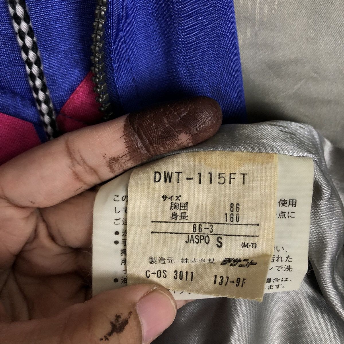 Japanese Brand VINTAGE CROPPED SKI JACKET DESCENTE RACING EQUIPMENT JAPAN Size US S / EU 44-46 / 1 - 12 Thumbnail