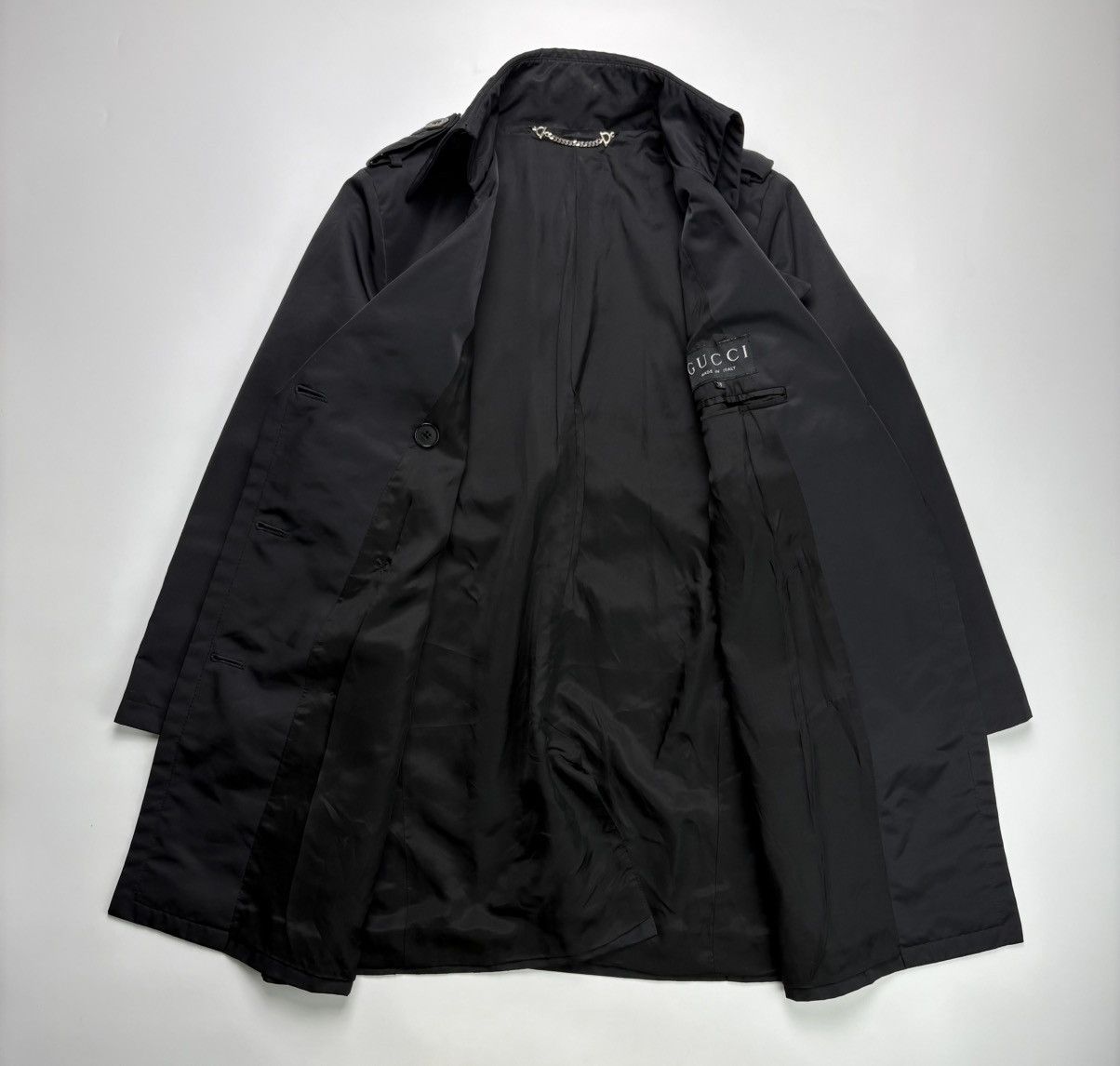 Gucci 1995 Gucci Tom Ford Nylon Trench Coat Size XS / US 0-2 / IT 36-38 - 4 Thumbnail