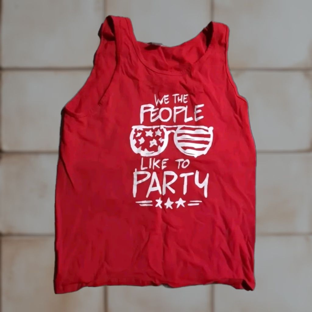Fruit Of The Loom We The People Like To Party USA Flag Stars Tank Top T-Shirt Red M Medium Cotton Henley Sleeveless Patriotic Logo USA Military Mens Size US M / EU 48-50 / 2 - 1 Thumbnail