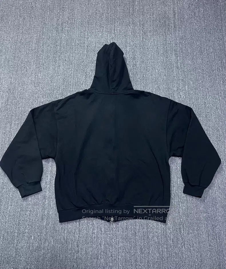 Balenciaga Balenciaga Solid Color Sticker Zip-Up Hooded Sweatshirt Ja Size US S / EU 44-46 / 1 - 2 Thumbnail