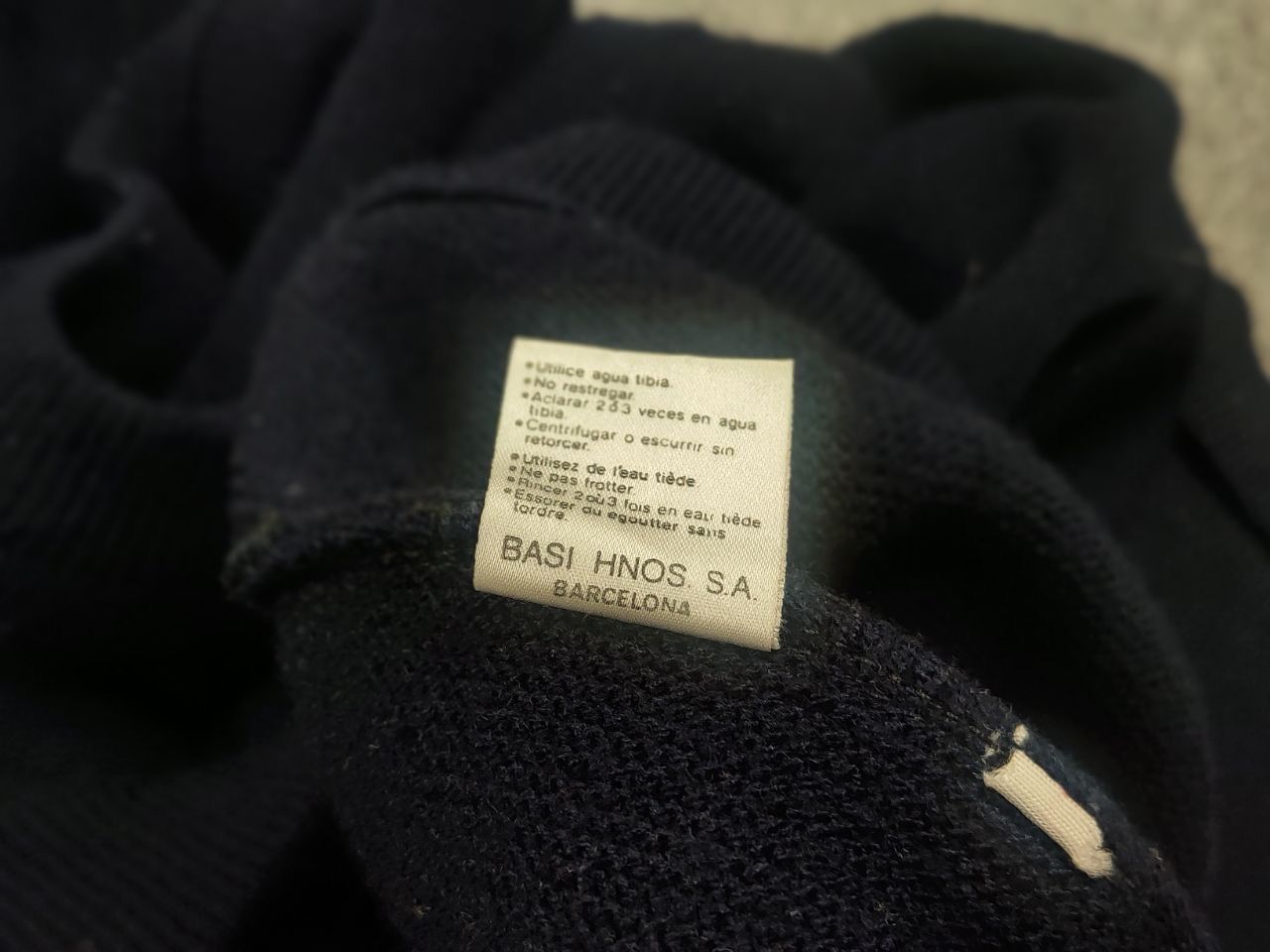 Lacoste Vintage 90's Lacoste Chemise Acrylic Knit Dark Blue Sweater Size US L / EU 52-54 / 3 - 13 Thumbnail
