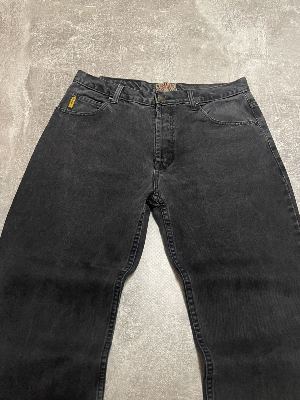 Armani Vintage Armani Jeans Black Regular Fit Denim Size 34 Size US 34 / EU 50 - 3 Thumbnail