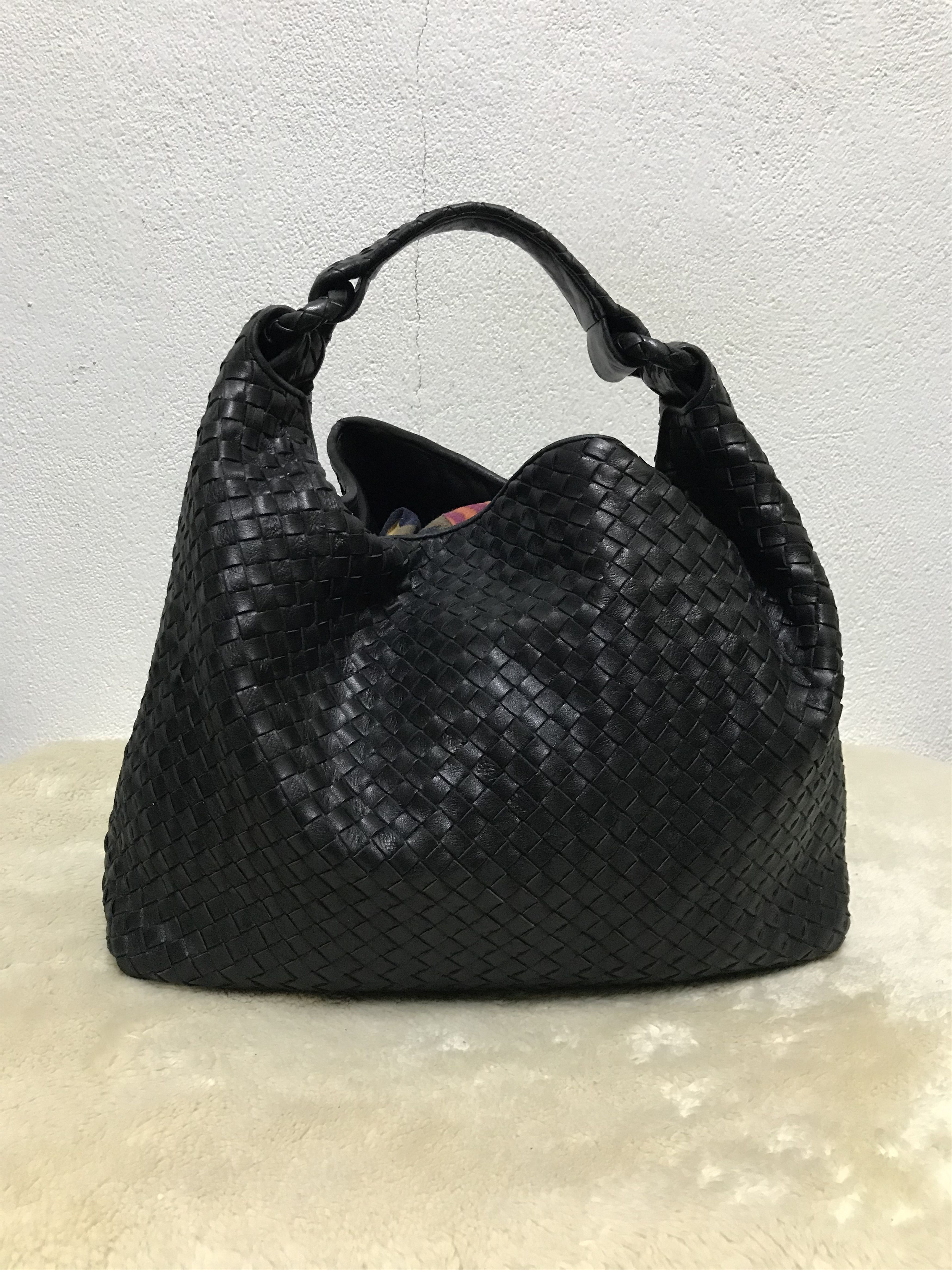 Bottega Veneta Bottega Veneta Hop Large Shoulder Bag Size ONE SIZE - 1 Thumbnail