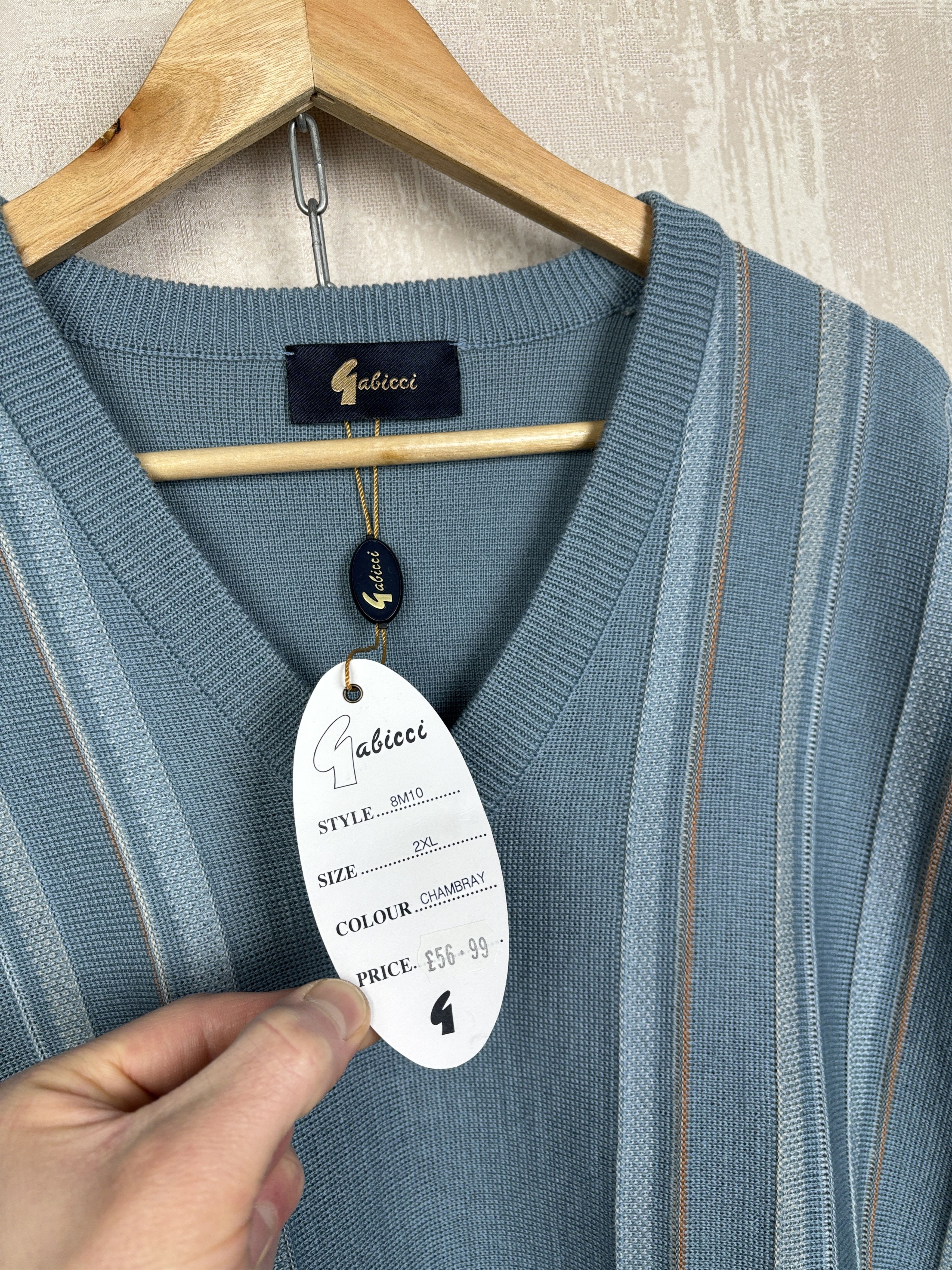 Gabicci Gabicci V-neck Sweater Wool Acrylic Chambray Color Size US XL / EU 56 / 4 - 4 Thumbnail