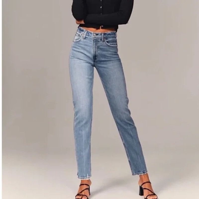 Abercrombie & Fitch Abercrombie & Fitch Curve Love Mom Jeans Blue 27 / 4R Size 27" / US 4 / IT 40 - 1 Thumbnail