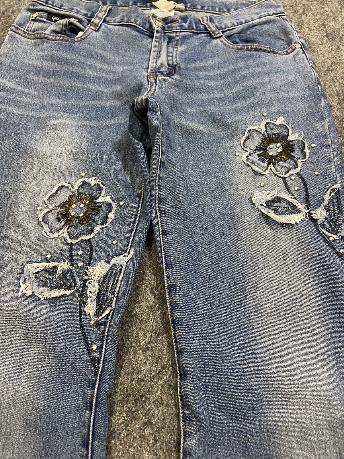 If Six Was Nine Vintage y2k YAGI denim pants flare embroidery floral Size 28" / US 6 / IT 42 - 5 Thumbnail
