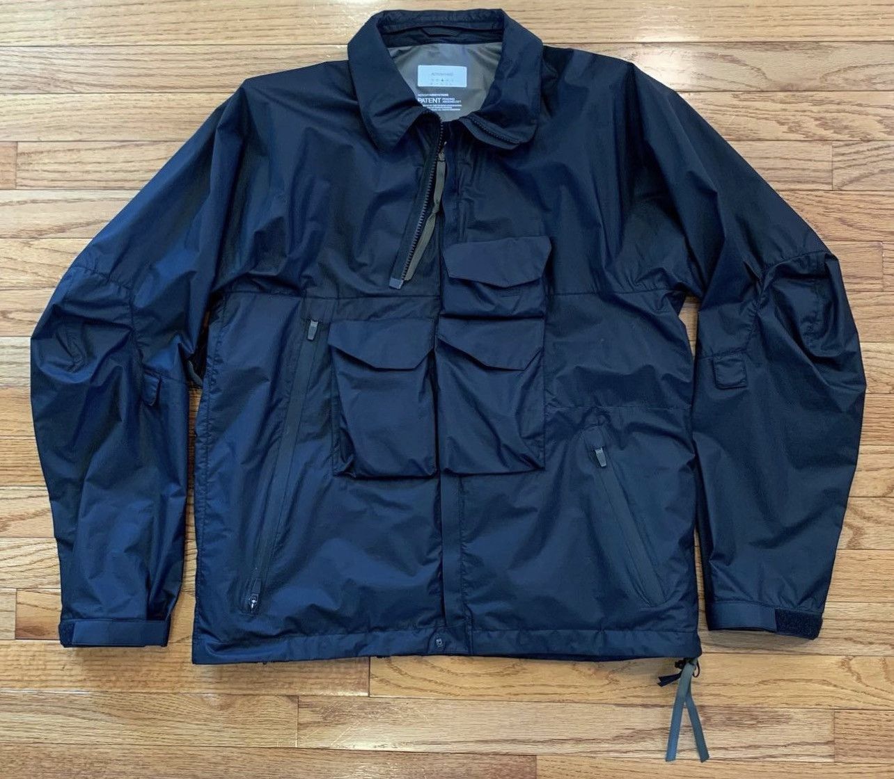 image of Acronym J28-Ws 2L Gore-Tex Infinium Windstopper Interops Jacket in Black, Men's (Size Medium)